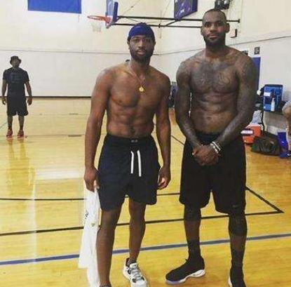 队出战17 队出战17