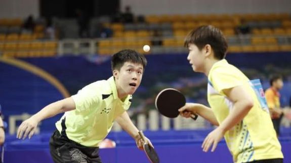 迅猛的一个 迅猛的一个