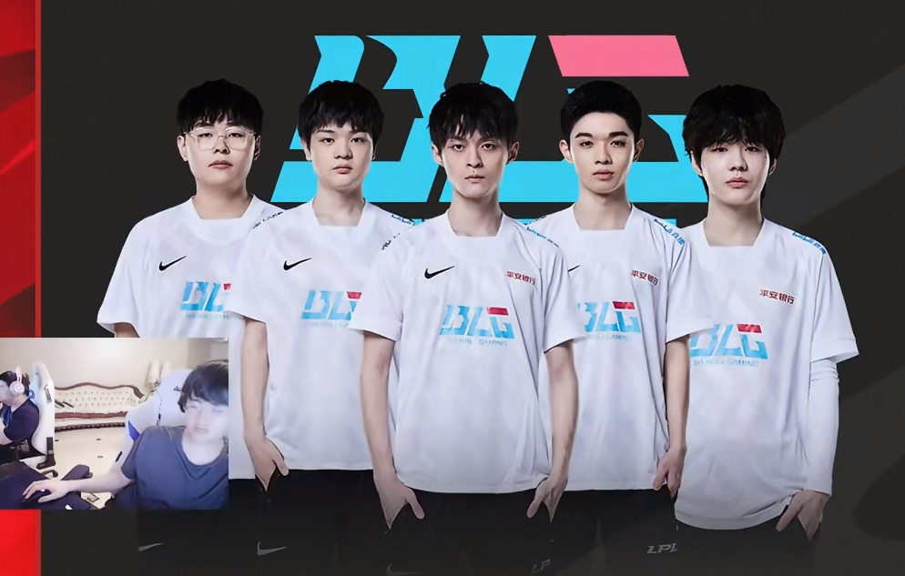 队的精神状 队的精神状