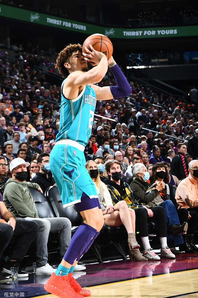 球队在防守 球队在防守